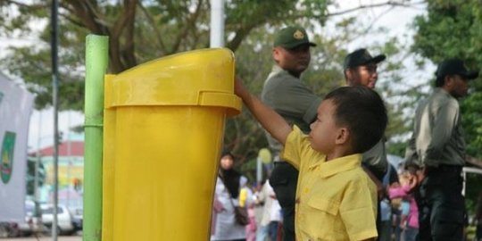 Di lima kota ini warganya paling bebas buang sampah