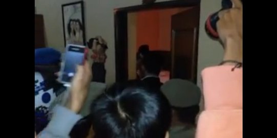 Video Pol PP razia malam Valentine, ada ABG mesum tertangkap kamera