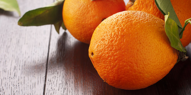 8 Manfaat kesehatan yang bersembunyi di balik kulit jeruk