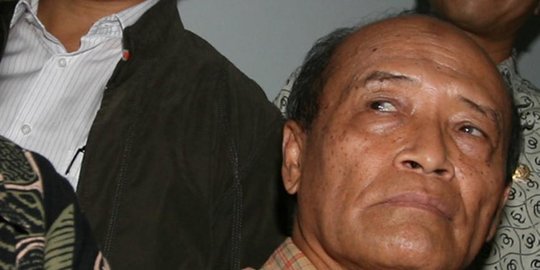 penyidik kpk ditersangkakan tim independen minta jokowi turun tangan rev2