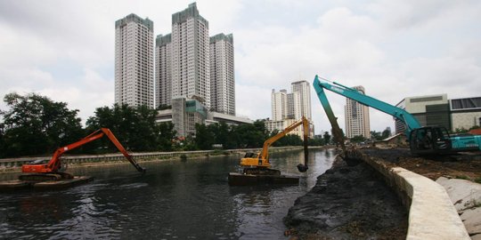 Antisipasi banjir Ibu Kota terulang, Waduk Melati dikeruk