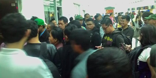 Kesal Lion terus delay, penumpang ingin tiket dituker uang