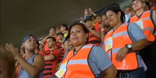 Agar tak rusuh, ibu suporter garis keras Brasil diminta jaga stadion