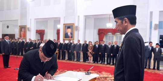 melemahkan kpk rev2
