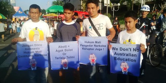 Demo di Bundaran HI: 'Tony Abbott, jangan asal bacot'