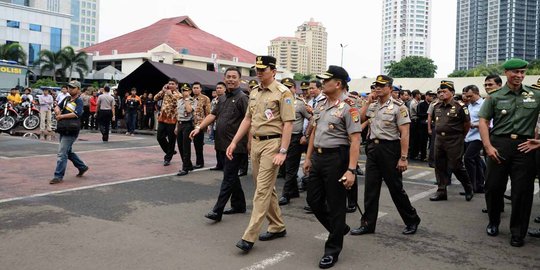 Ahok mau Transjakarta dan KRL terintegrasi, KJC masih pikir-pikir