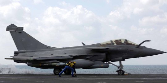 Deretan jet tempur canggih Prancis bantu AS serang ISIS