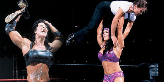 7 diva wwe paling 'sangar' di dunia