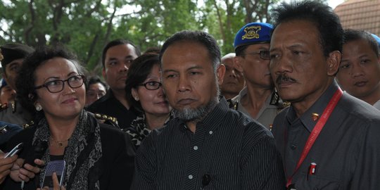 Bambang Widjojanto: Suka-suka penyidik jika mau menahan