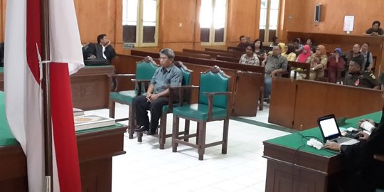 Terima gratifikasi, eks Kadis Pendidikan Medan dibui 1 tahun 3 bulan