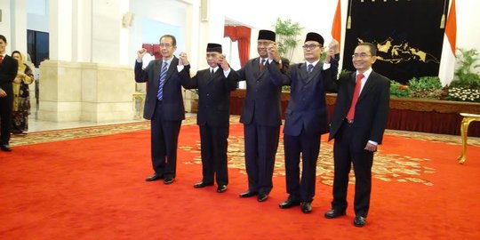 Ruki bantah Indriyanto Seno Adji berniat mundur dari KPK