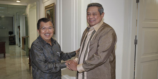 SBY dan JK jalan bareng hadiri Sustainable Business Awards 2015