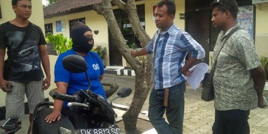 Rampas motor begal pakai samurai, janda ini pakai tubuh