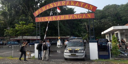 Tim BNN kembalikan satu terpidana mati ke Nusakambangan