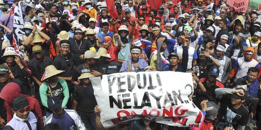 Ribuan nelayan demo di Istana, Komisi IV DPR sentil Menteri Susi