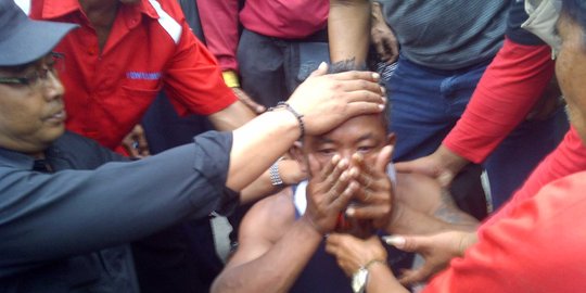 40 Karyawan pabrik di Cileungsi Bogor kesurupan