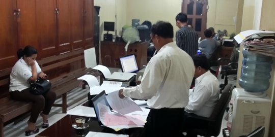 Mesum dengan WIL di hotel, pejabat Kehutanan Labura digerebek istri