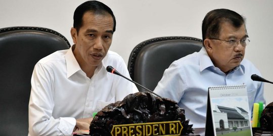 Wapres JK sebut Jokowi tak perlu umumkan naik turunnya harga BBM