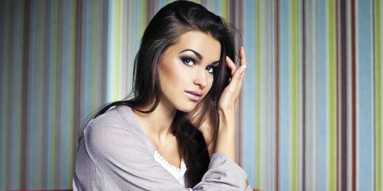 Ini model cantik yang menemani Nemtsov sebelum tewas ditembak