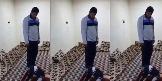 Subhanallah, Balita ingatkan ayah yang asyik main HP segera salat