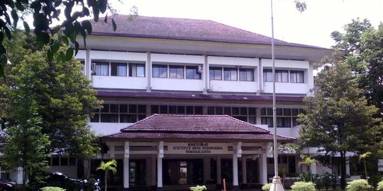 yogyakarta ditawarkan di situs jual beli online rp 1 m rev2
