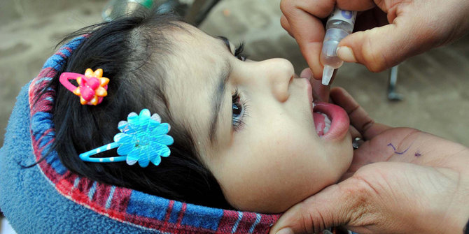 Ogah imunisasi anak karena agama, 471 orang dicokok polisi Pakistan