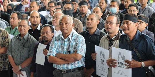 Pegawai demo pelimpahan kasus BG, pimpinan rapat dengan alumni KPK