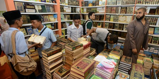 Berburu buku di Islamic Book Fair 2015