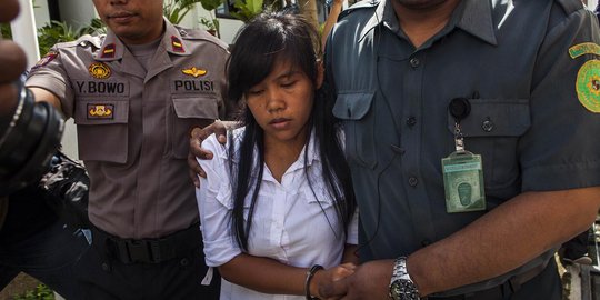 Mary Jane tulis daftar nama temannya yang bisa menjenguknya