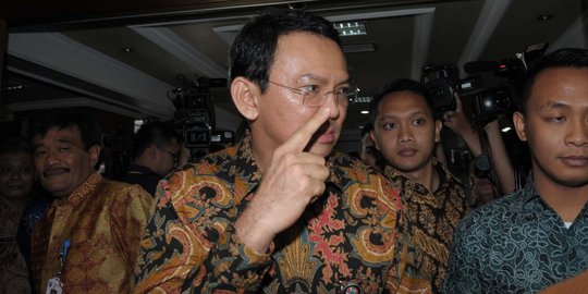 Kisruh dengan DPRD, Ahok minta didoakan Majelis Rasulullah