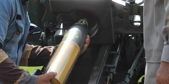 PT Pindad uji coba amunisi kaliber besar di Lumajang