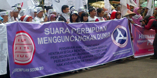 Rugikan buruh, massa desak pemerintah batalkan MEA