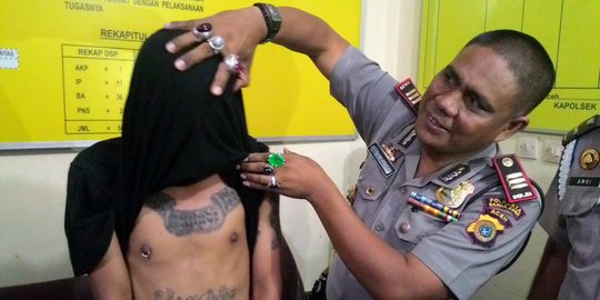 Bekuk pengedar narkoba, polisi nyamar jadi pembeli sabu Rp 38 juta