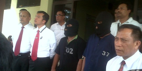 2 Kurir narkoba dari Aceh diupah Rp 100 juta dan bebas pakai sabu