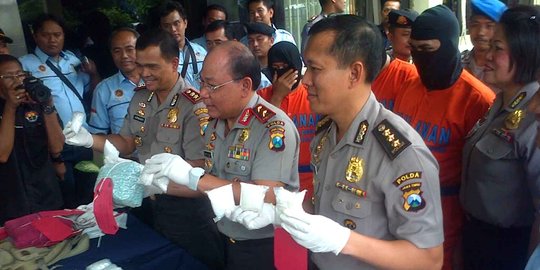 Polres Tanjung Perak gagalkan pengiriman 5 kg narkoba di atas kapal