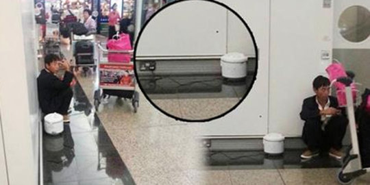 Stres ketinggalan pesawat, buruh ini masak nasi di bandara