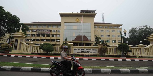Diduga palsukan akta penduduk, Bupati Kaimana di polisikan