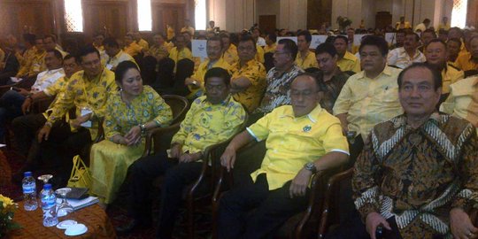 Kalah dari kubu Agung, Ical kumpulkan DPD Golkar se-Indonesia