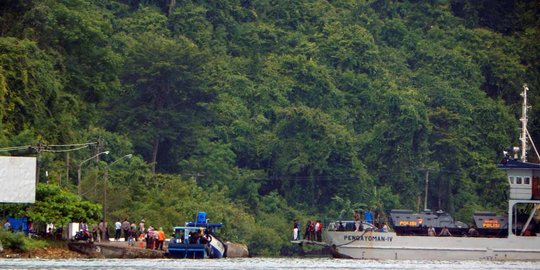 Kabur lantaran kuah kangkung bak comberan