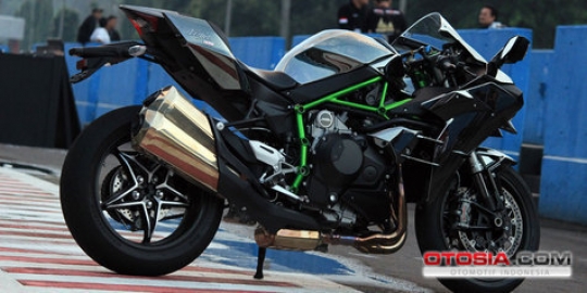 Pesanan Kawasaki H2 \'bablas\', jadwal masuk tak bisa dipastikan