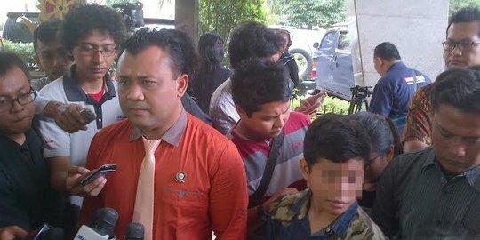 Jadi korban pencabulan, penyanyi cilik T polisikan bekas manajer