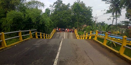 Trenggalek minta Pemerintah Pusat & Jatim perbaiki jembatan putus