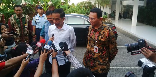 Jokowi minta ke Ahok segera selesaikan kisruh APBD dengan DPRD