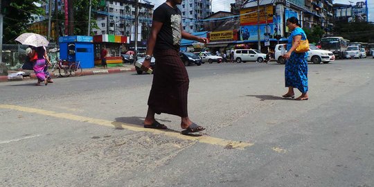 Akibat isu 'kakek sarung', warga pukuli wanita disangka nenek sarung
