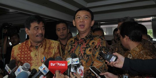 Bongkar 'main proyek' APBD, Ahok siap gontok-gontokan dengan DPRD