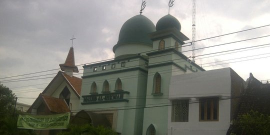 dan masjid al hikmah solo rev9