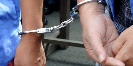 Polisi baru bisa tangkap dua buronan pembobol SMAN 47