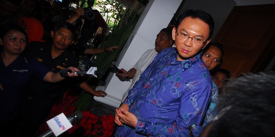 Djarot tak ngantor, Ahok lagi-lagi sebut nama Dian Sastro dan Raisa