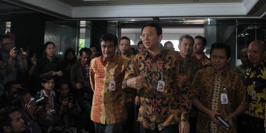 Ahok: Banyak tak sanggup jadi lurah karena gak bisa dapat uang enak