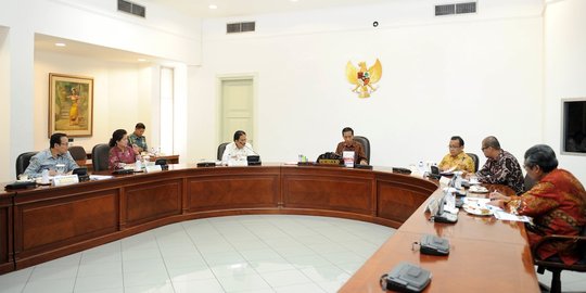 Jokowi sibuk, JK pimpin rapat kabinet terbatas